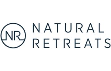 Natural Retreats Logo